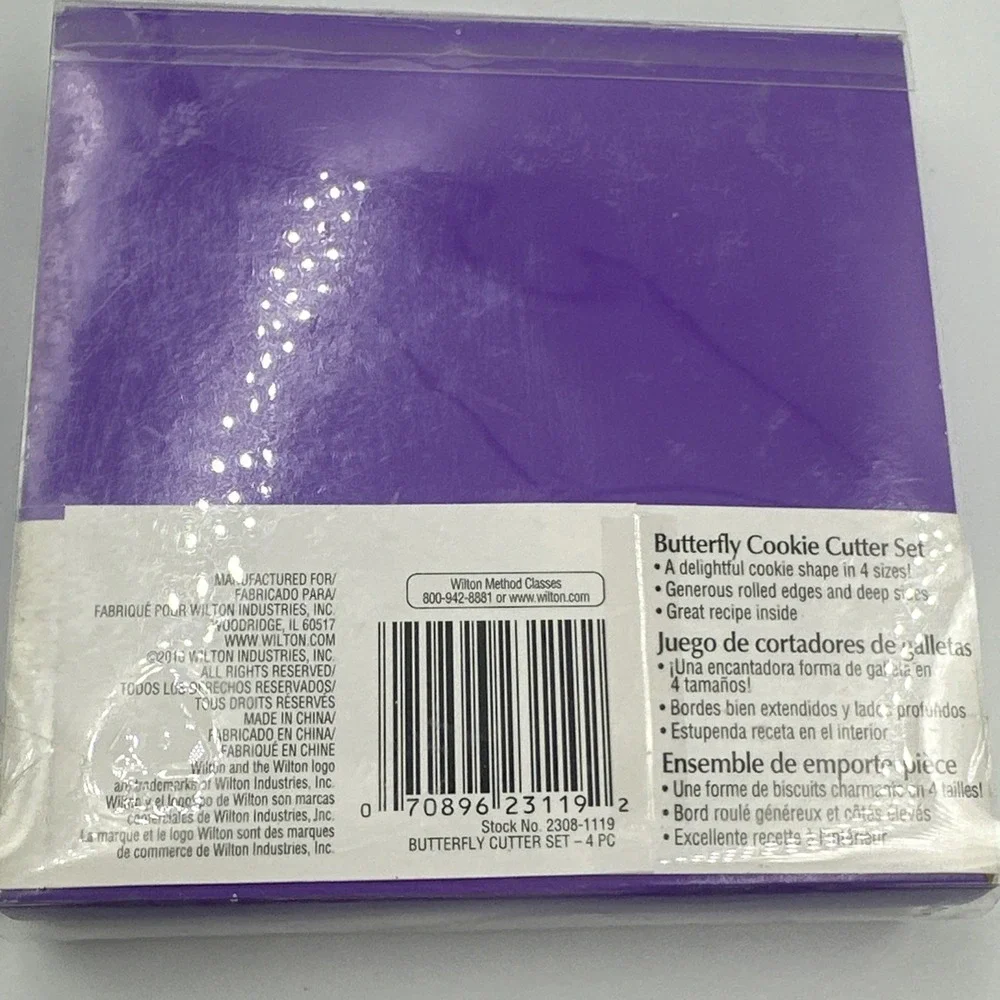 Wilton ~ 4 PC. BUTTERFLY Shape NESTING COOKIE CUTTER SET #2308-1119 - Spring NIB